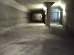 地下鉄構内換気口清掃工事